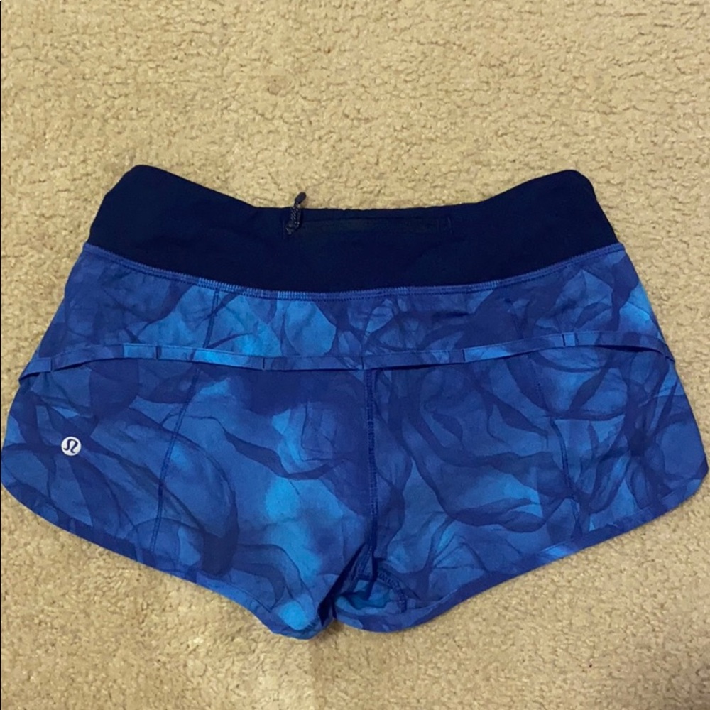 Lululemon speed up shorts size 4! Worn 2 times